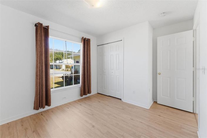 Image No.41-3 Bed Property for sale