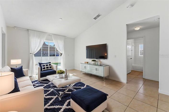 Image No.8-3 Bed Property for sale