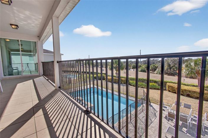 Image No.58-11 Bed Property for sale