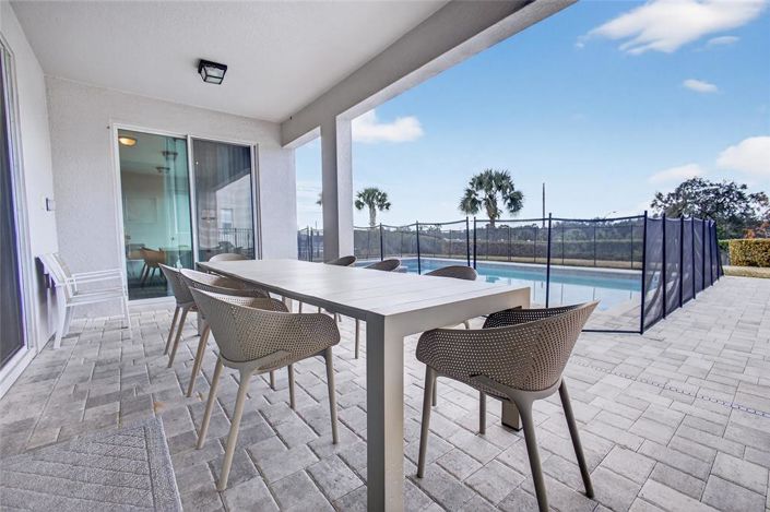 Image No.9-11 Bed Property for sale