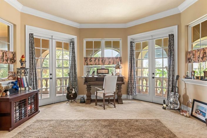 Image No.55-5 Bed Property for sale