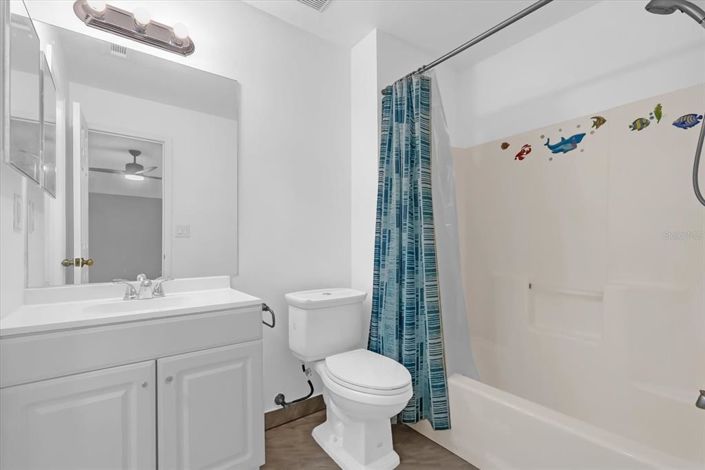 Image No.24-3 Bed Property for sale