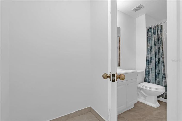 Image No.25-3 Bed Property for sale