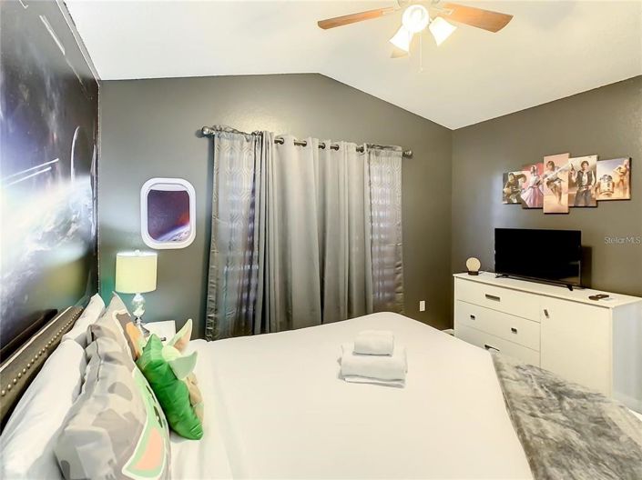 Image No.13-4 Bed Property for sale