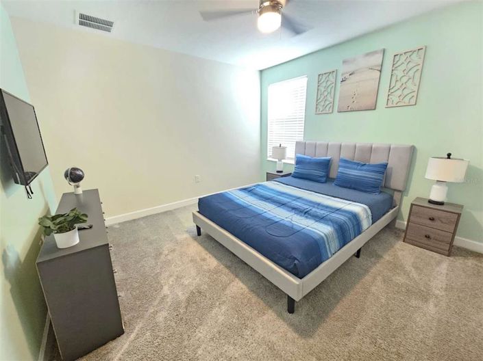 Image No.14-8 Bed Property for sale