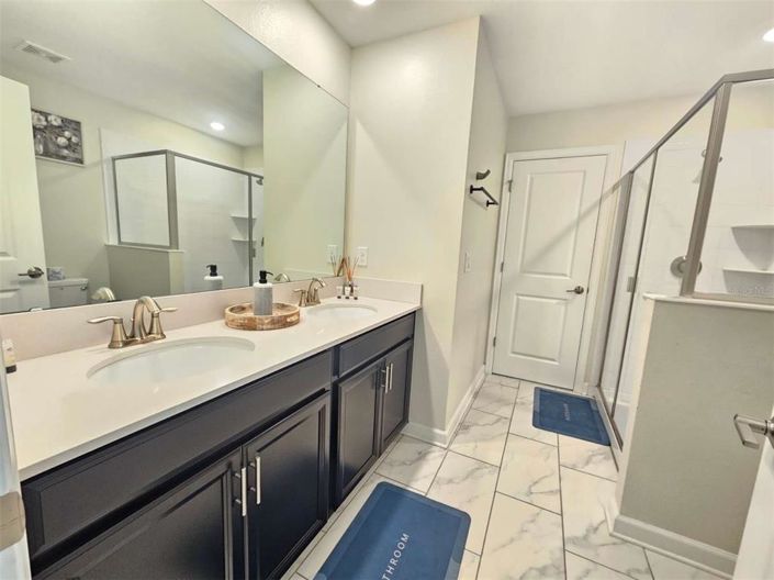 Image No.35-8 Bed Property for sale