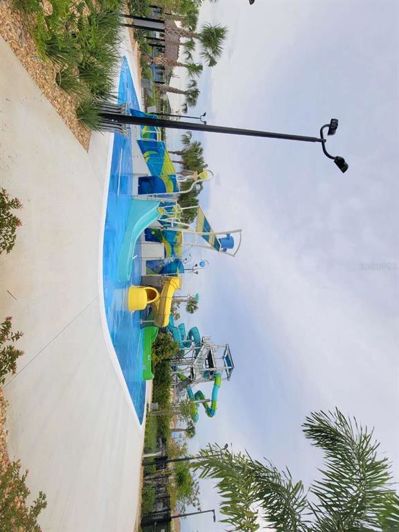 Image No.51-8 Bed Property for sale