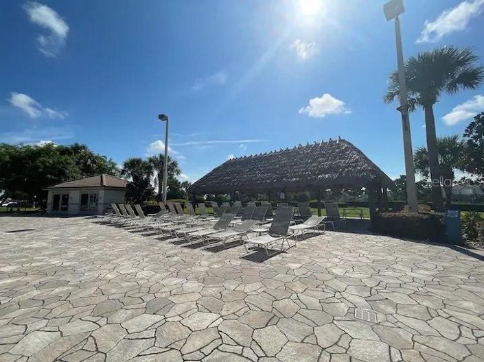 Image No.58-8 Bed Property for sale