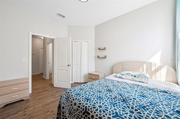 Image No.21-4 Bed Property for sale