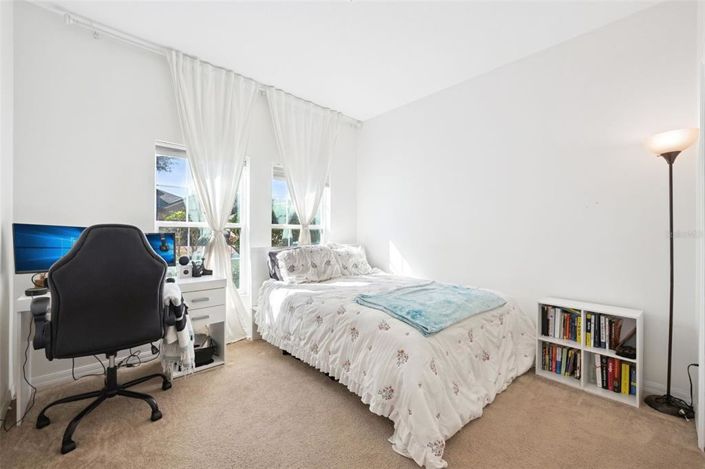 Image No.22-4 Bed Property for sale