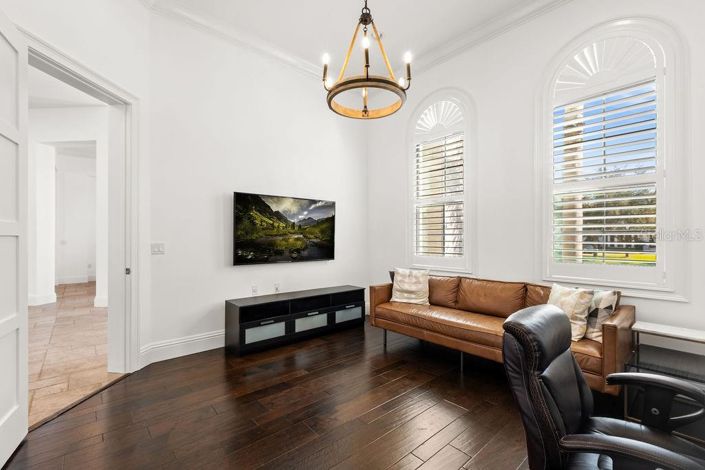 Image No.21-5 Bed Property for sale