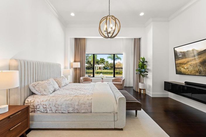 Image No.23-5 Bed Property for sale