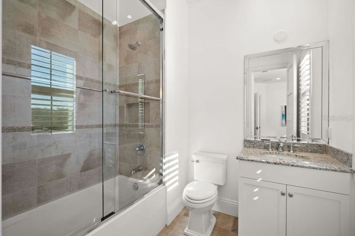 Image No.39-5 Bed Property for sale