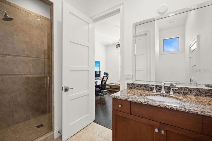 Image No.41-5 Bed Property for sale