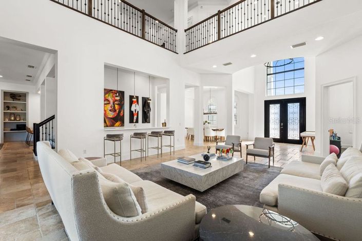 Image No.8-5 Bed Property for sale