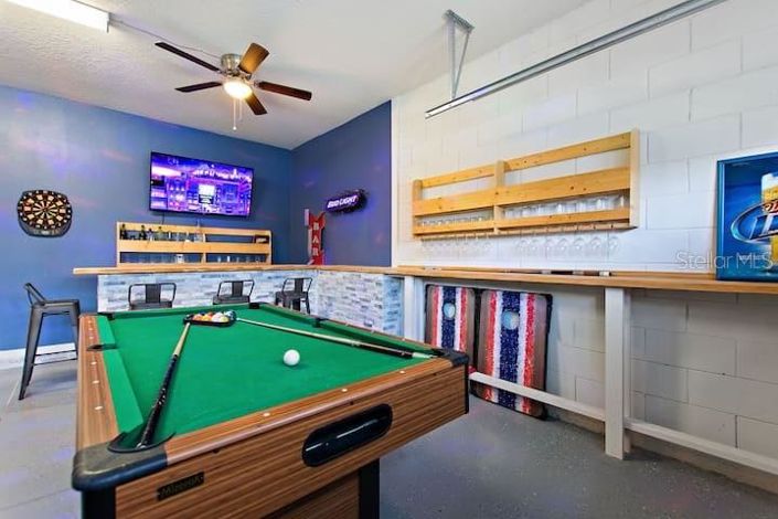 Image No.18-7 Bed Property for sale