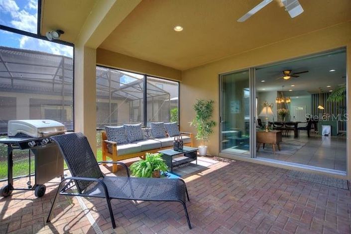 Image No.26-7 Bed Property for sale