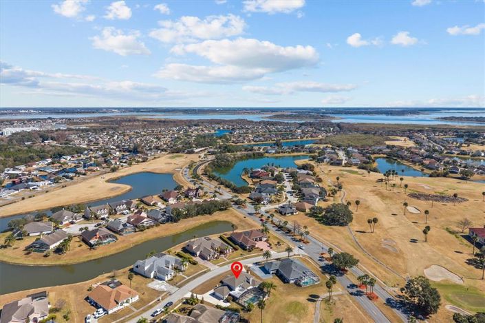 Image No.44-4 Bed Property for sale