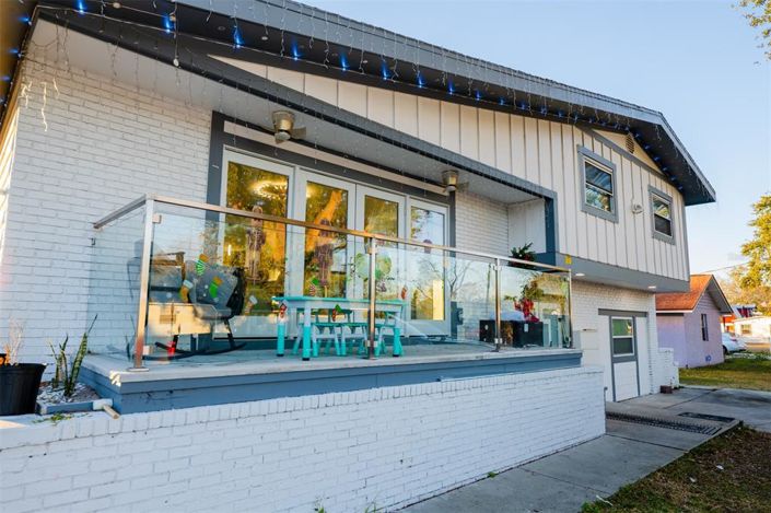 Image No.58-6 Bed Property for sale