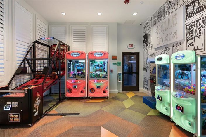 Image No.42-5 Bed Townhouse for sale