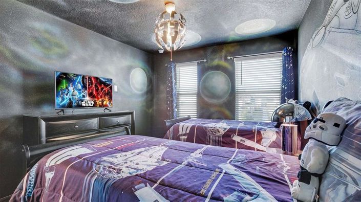 Image No.5-5 Bed Townhouse for sale