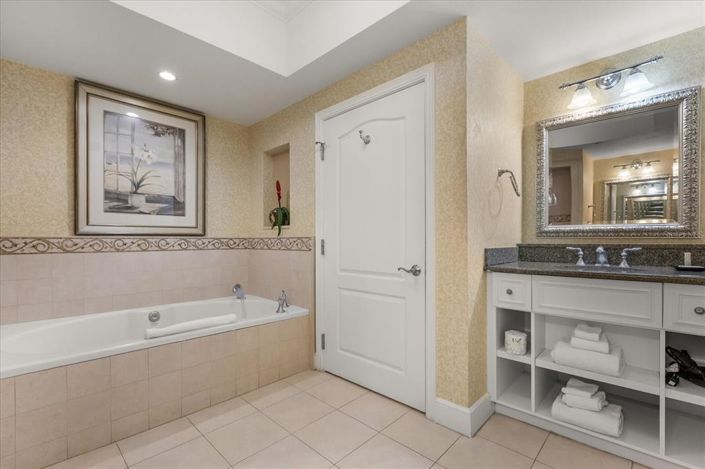 Image No.19-2 Bed Property for sale