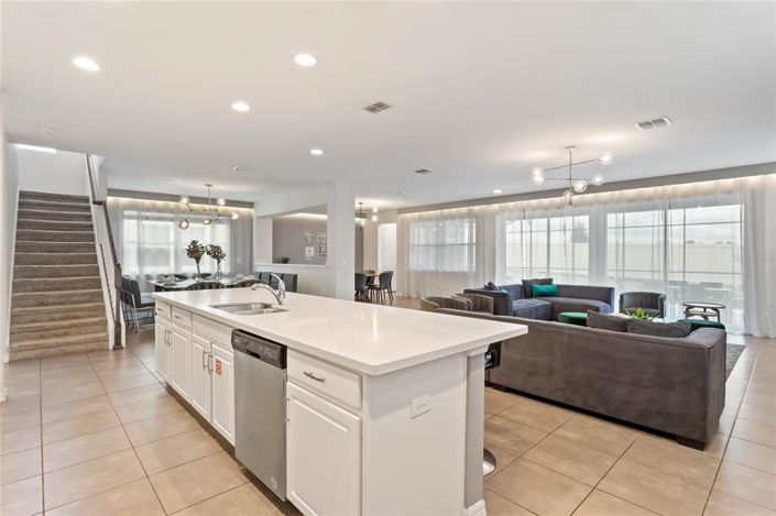 Image No.9-Propriété de 9 chambres à vendre à Kissimmee