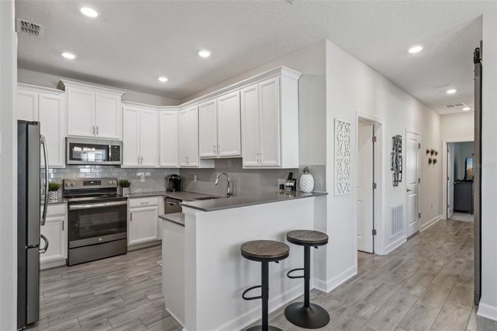 Image No.7-2 Bed Townhouse for sale