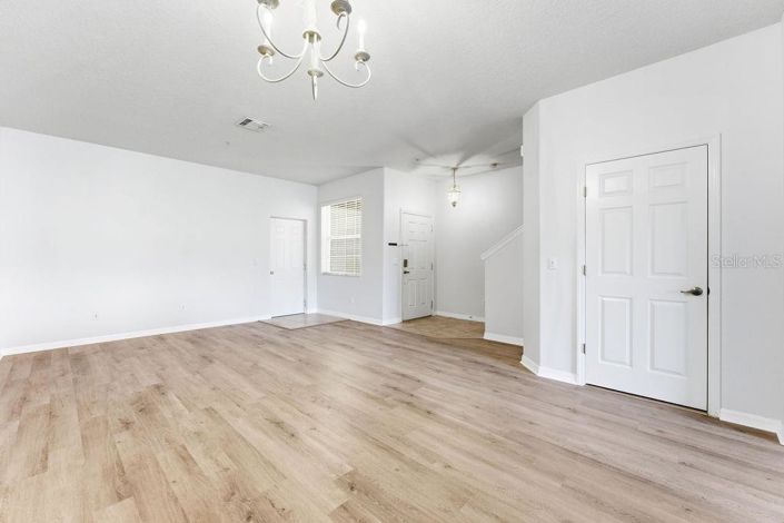 Image No.8-Propriété de 3 chambres à vendre à Kissimmee