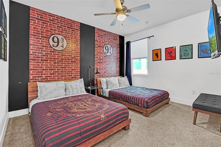 Image No.39-8 Bed Property for sale