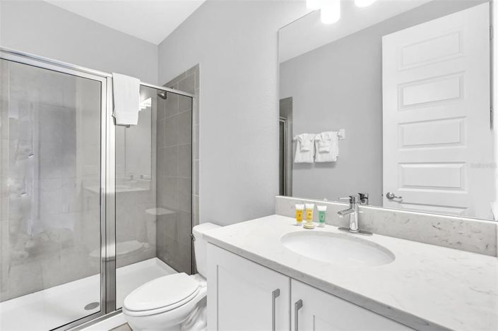 Image No.44-8 Bed Property for sale