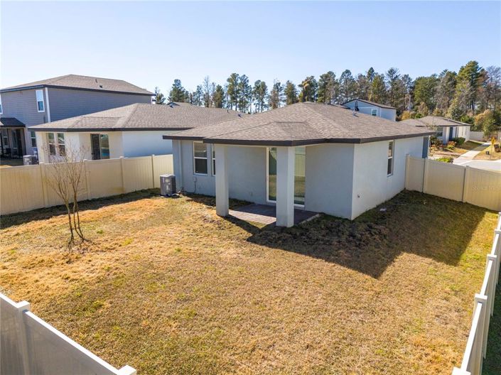 Image No.12-3 Bed Property for sale