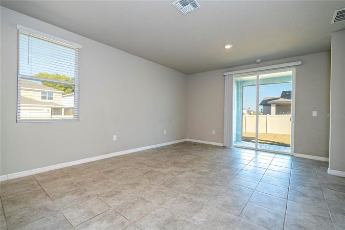 Image No.23-3 Bed Property for sale