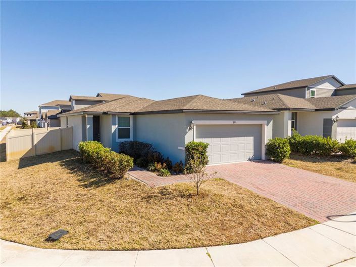 Image No.3-3 Bed Property for sale