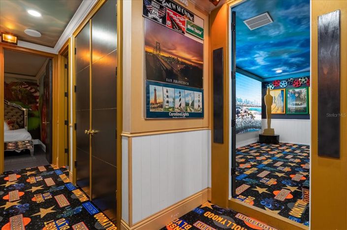 Image No.19-20 Bed Property for sale