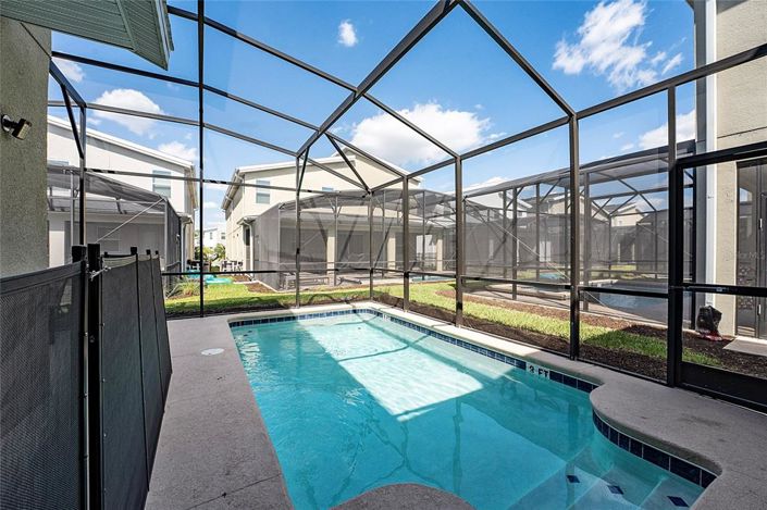 Image No.26-5 Bed Property for sale