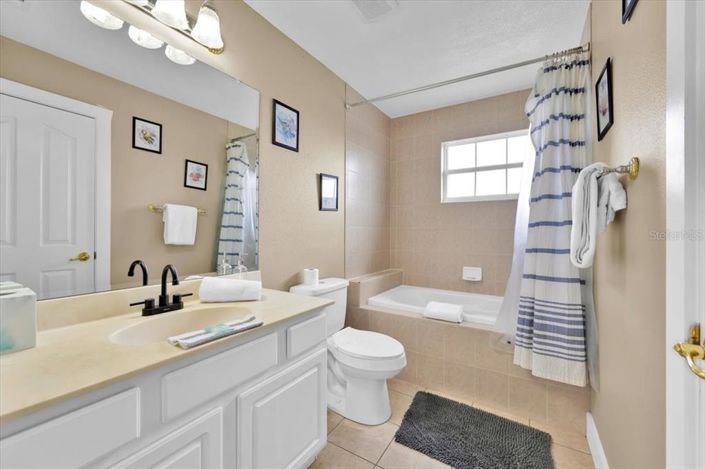 Image No.31-Propriété de 5 chambres à vendre à Davenport