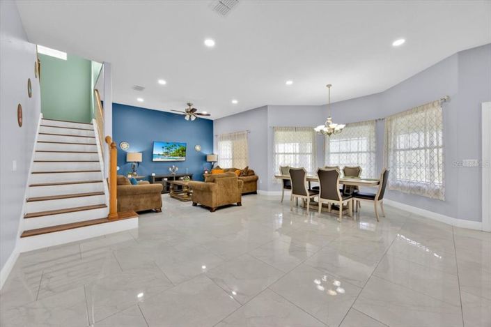 Image No.8-Propriété de 5 chambres à vendre à Davenport