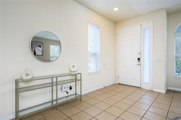 Image No.55-6 Bed Property for sale