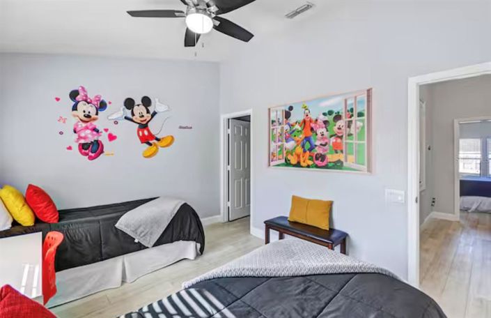 Image No.26-3 Bed Townhouse for sale