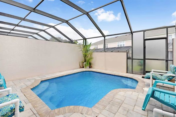 Image No.30-3 Bed Townhouse for sale