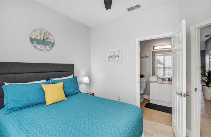 Image No.5-3 Bed Townhouse for sale