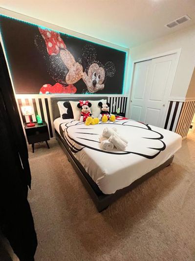 Image No.32-5 Bed Townhouse for sale