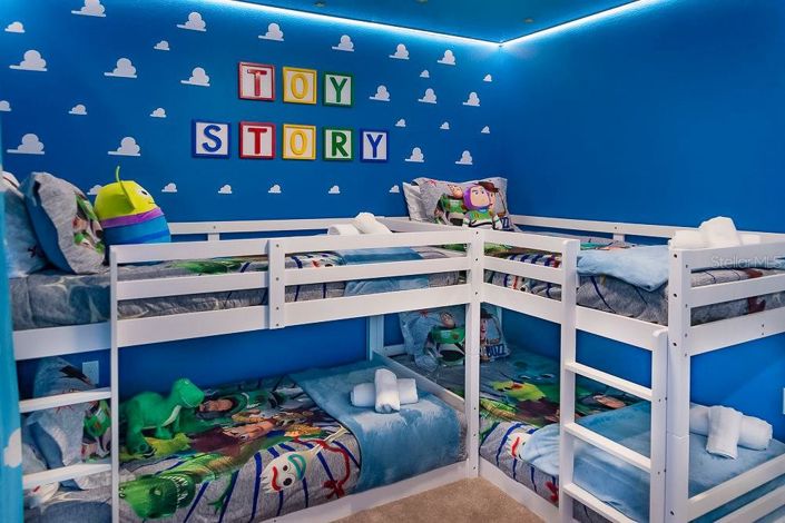 Image No.39-5 Bed Townhouse for sale