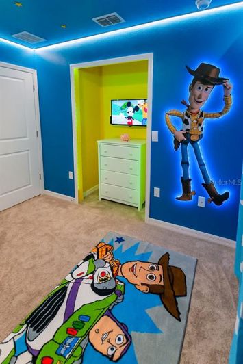 Image No.40-5 Bed Townhouse for sale