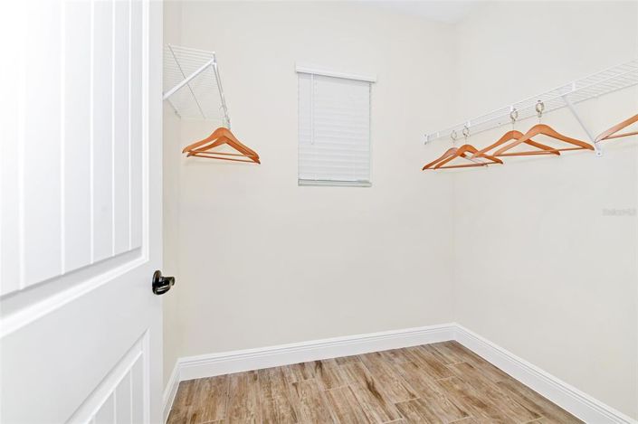 Image No.35-3 Bed Townhouse for sale