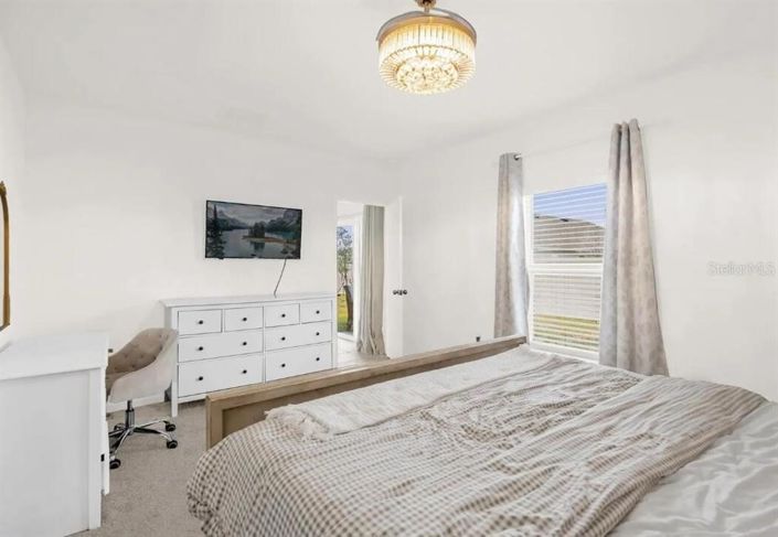 Image No.10-3 Bed Property for sale