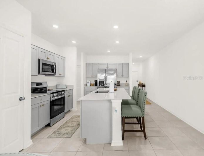 Image No.6-3 Bed Property for sale