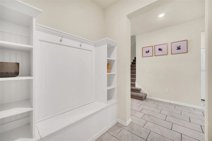 Image No.6-9 Bed Property for sale