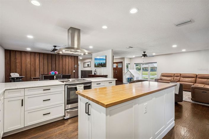 Image No.7-Propriété de 4 chambres à vendre à Orlando